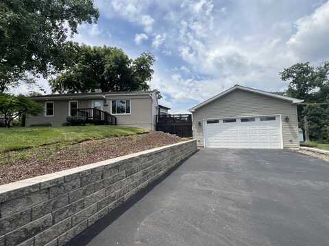 7830 Westview Lane, Woodridge, IL 60517