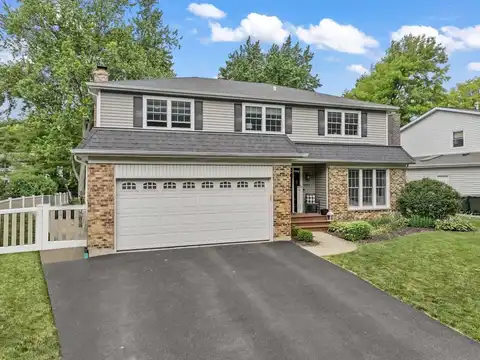 1507 Eton Lane, Naperville, IL 60565