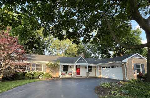 441 Highland Avenue, Crystal Lake, IL 60014
