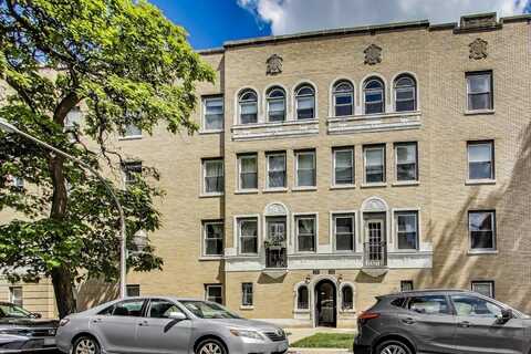 2618 W Rosemont Avenue, Chicago, IL 60659
