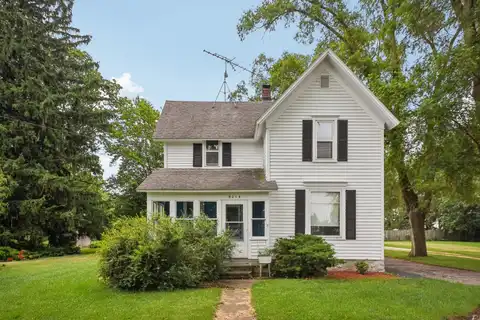 9014 Alden Road, Harvard, IL 60033
