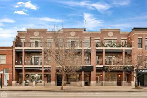 2154 W Roscoe Street, Chicago, IL 60618