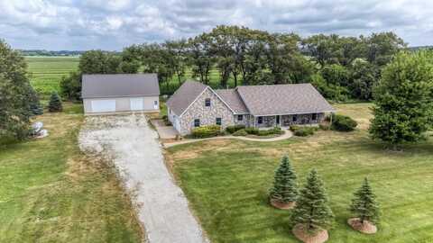 12571 W 3000 N Road, Bonfield, IL 60913