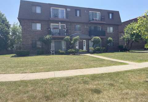 1208 Whispering Hills Court, Naperville, IL 60540