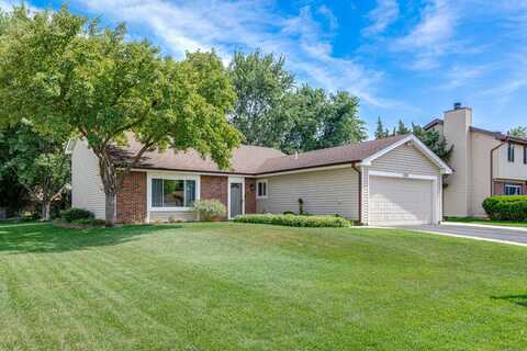 1380 Windjammer Lane, Hanover Park, IL 60133