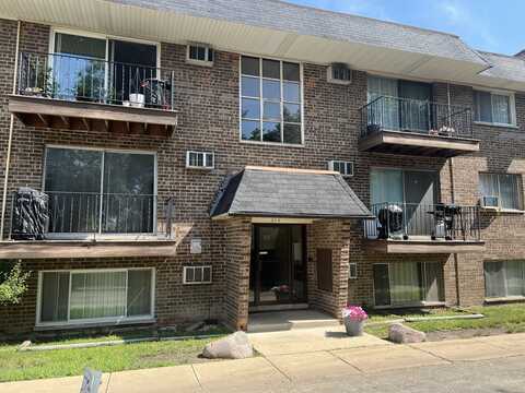 215 S Hale Street, Addison, IL 60101