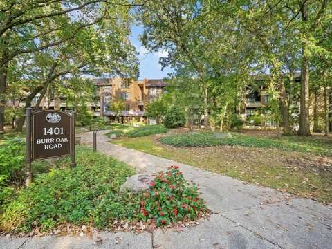 1401 Burr Oak Road, Hinsdale, IL 60521