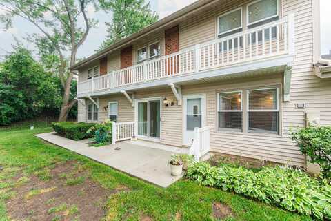 327 Georgetown Court, Bloomingdale, IL 60108