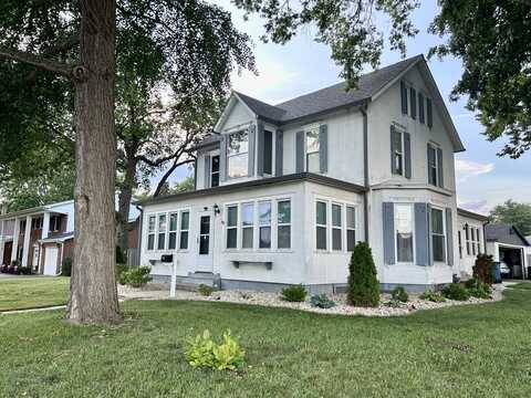 2603 3rd Street, Peru, IL 61354