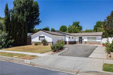 8825 Sophia Avenue, North Hills, CA 91343
