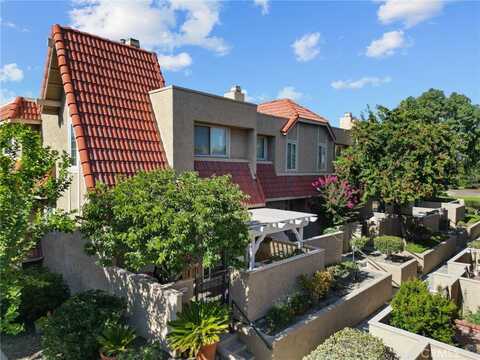 17910 River Circle, Canyon Country, CA 91387