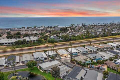 7221 San Luis, Carlsbad, CA 92011