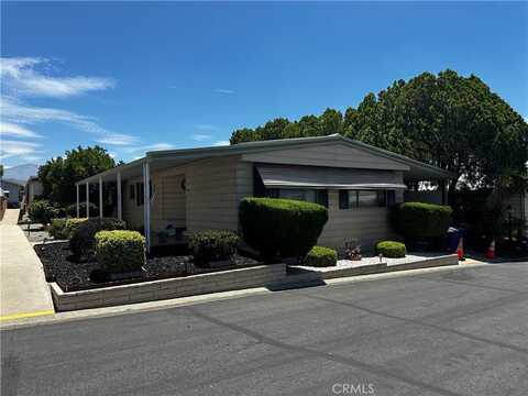 3850 Atlantic Avenue, Highland, CA 92346
