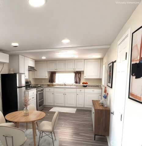 16473 Green Tree Boulevard, Victorville, CA 92395