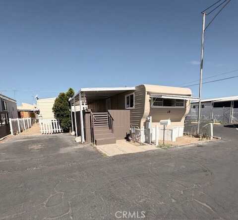 16473 Green Tree Boulevard, Victorville, CA 92395