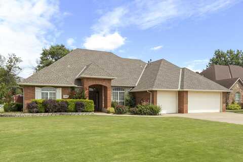 3929 Rockwood Rd, Enid, OK 73703