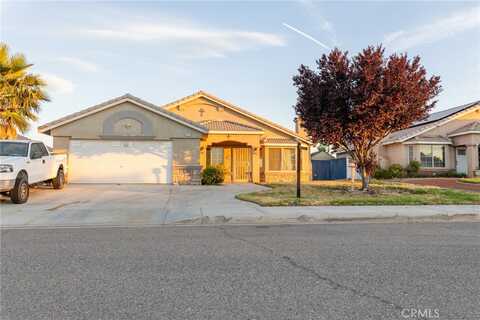 14747 Saguaro Street, Victorville, CA 92394