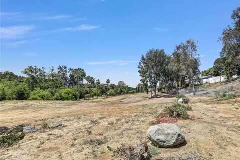 1776 Sunset Drive, Vista, CA 92081