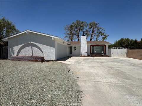 14676 Cool Glen Drive, Helendale, CA 92342