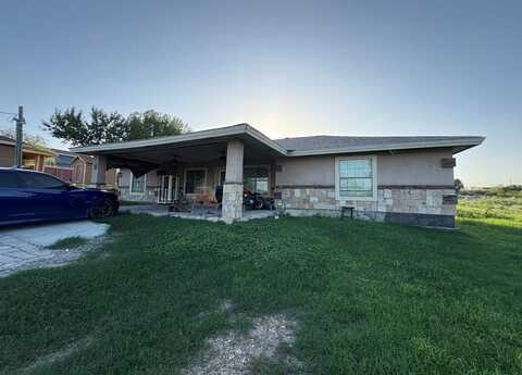 386 La Paloma Dr., Eagle Pass, TX 78852