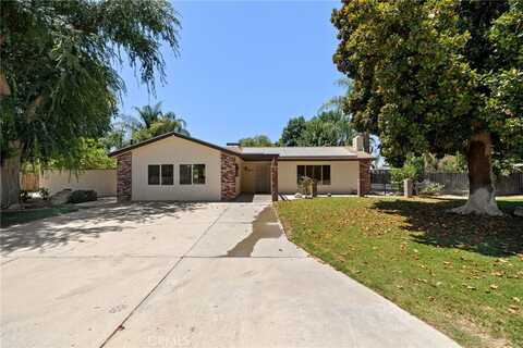 921 Christian Avenue, Bakersfield, CA 93314