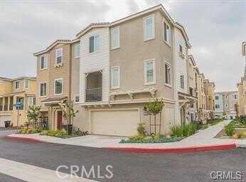 831 Sunburst Way, Pomona, CA 91767