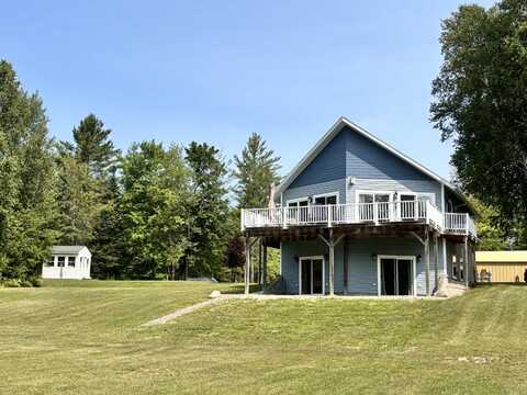 1147 W 20 MILE RD, Muir, MI 49783