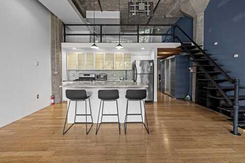 156 Porter St 247, Boston, MA 02128