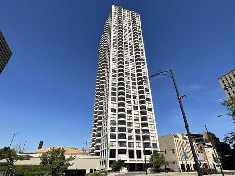 2020 N Lincoln Park West 6A, Chicago, IL 60614
