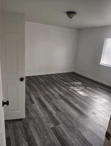 311 W 44th Street 1/2, San Bernardino, CA 92407