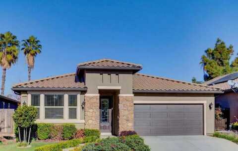 1728 Green Sage Avenue E, Fresno, CA 93730