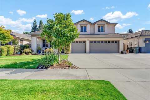 129 Reese Avenue E, Visalia, CA 93277