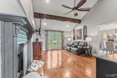 251 Riverbend Circle, Guntersville, AL 35976