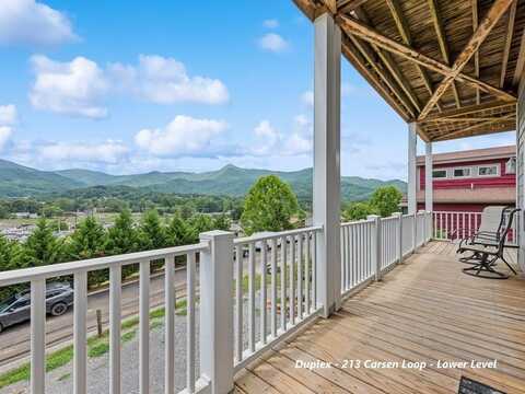 113 Bronco Way, Waynesville, NC 28785