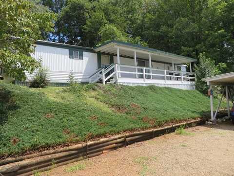 139 Maples Park Drive, Franklin, NC 28734