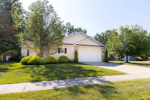 829 Dogwood Lane, Vermilion, OH 44089