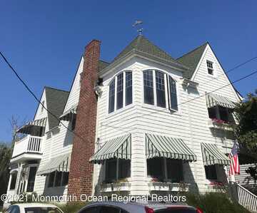 72 Waterman Avenue, Rumson, NJ 07760