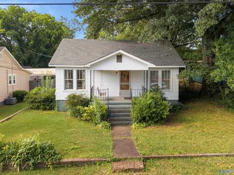 2909 6th Avenue Sw, Huntsville, AL 35805