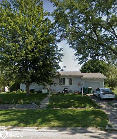 907 N Walnut Street, Creston, IA 50801