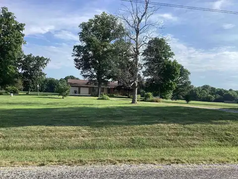 3232 E 400 N Road, Huntington, IN 46750