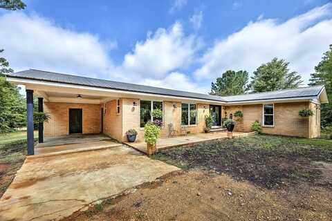 537 County Road 380, Calhoun City, MS 38916