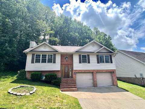 2061 Pinecrest Drive, Morgantown, WV 26505