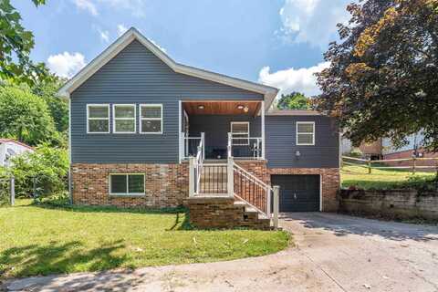 2196 3rd Avenue, Morgantown, WV 26508