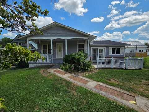502 Chestnut Street, Parsons, WV 26287