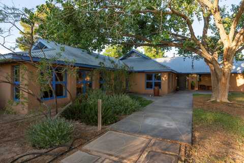 742 NM-408 Pembroke Farm,Polvadera, Polvadera, NM 87828