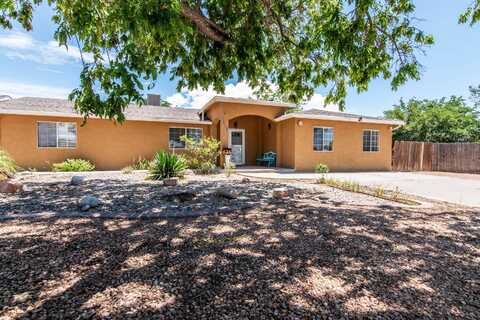 1202 38th Street SE, Rio Rancho, NM 87124