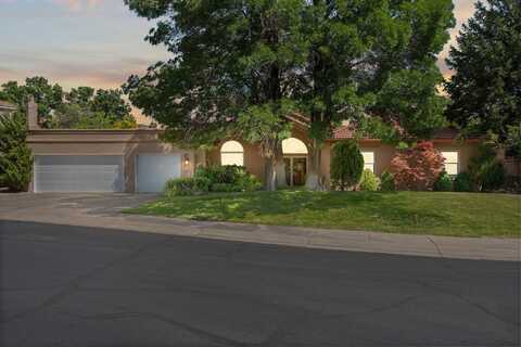 6404 Meadow Hills Street NE, Albuquerque, NM 87111