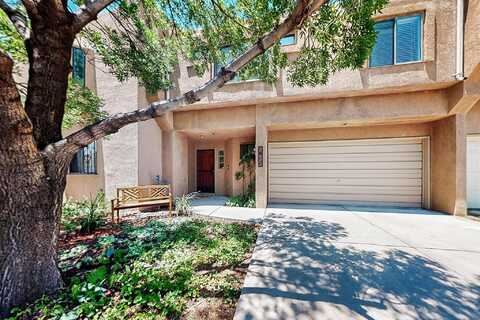 3733 CUERVO Court NW, Albuquerque, NM 87107