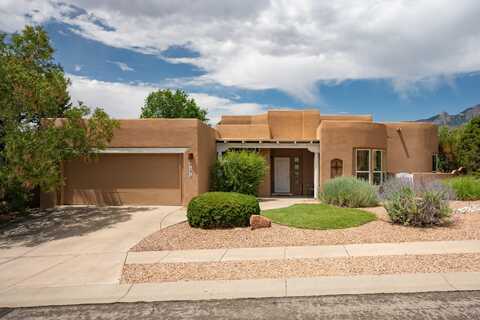 12819 Northern Sky Avenue NE, Albuquerque, NM 87111