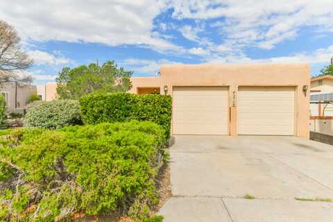 3815 ERBBE Street NE, Albuquerque, NM 87111